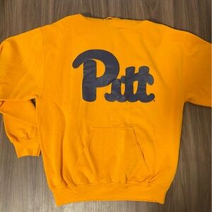Vintage Pitt Hoodie - Size: Large